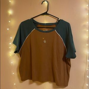 American Eagle Cropped Baseball T-Shirt